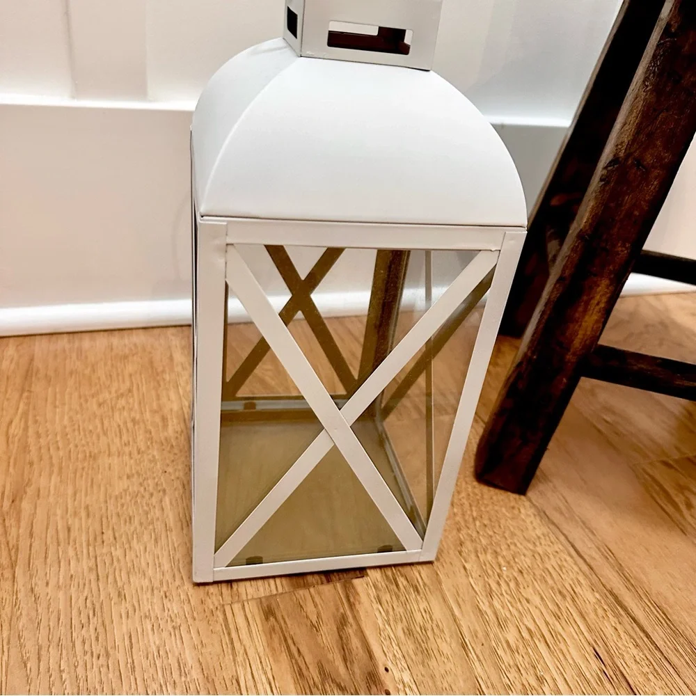 Set Of 2 Medium White Vintage Lanterns W/ Matte Gold Interior Metal & Glass